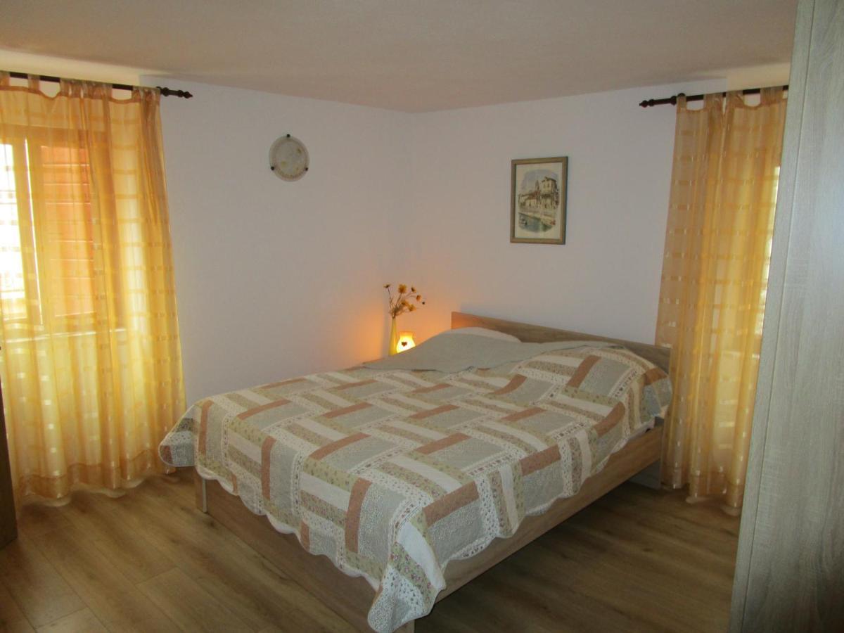 Marko Polo B Old Town Trogir Exterior foto
